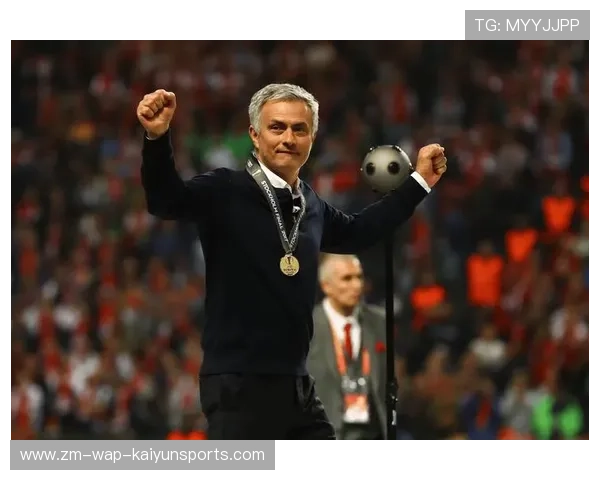 曼联年轻化上位，曼联 年轻人